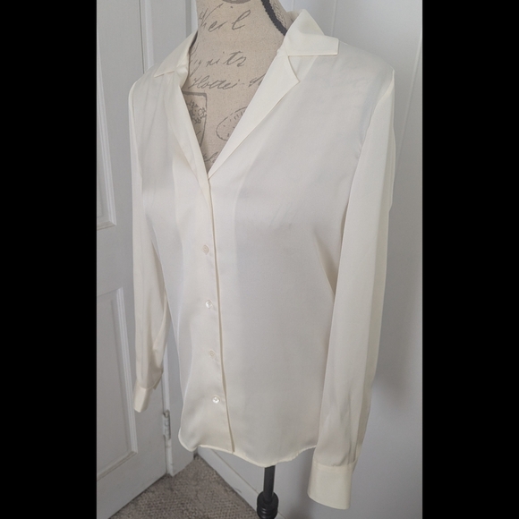 Quince Washable Ivory Silk Blouse S NWT - Picture 2 of 5
